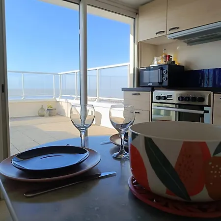 La Terrasse, Duplex Front De Carolles